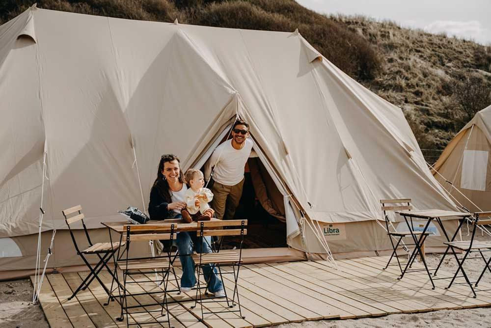 Beachcamp Bloemendaal Surf Resort Overveen Exterior foto