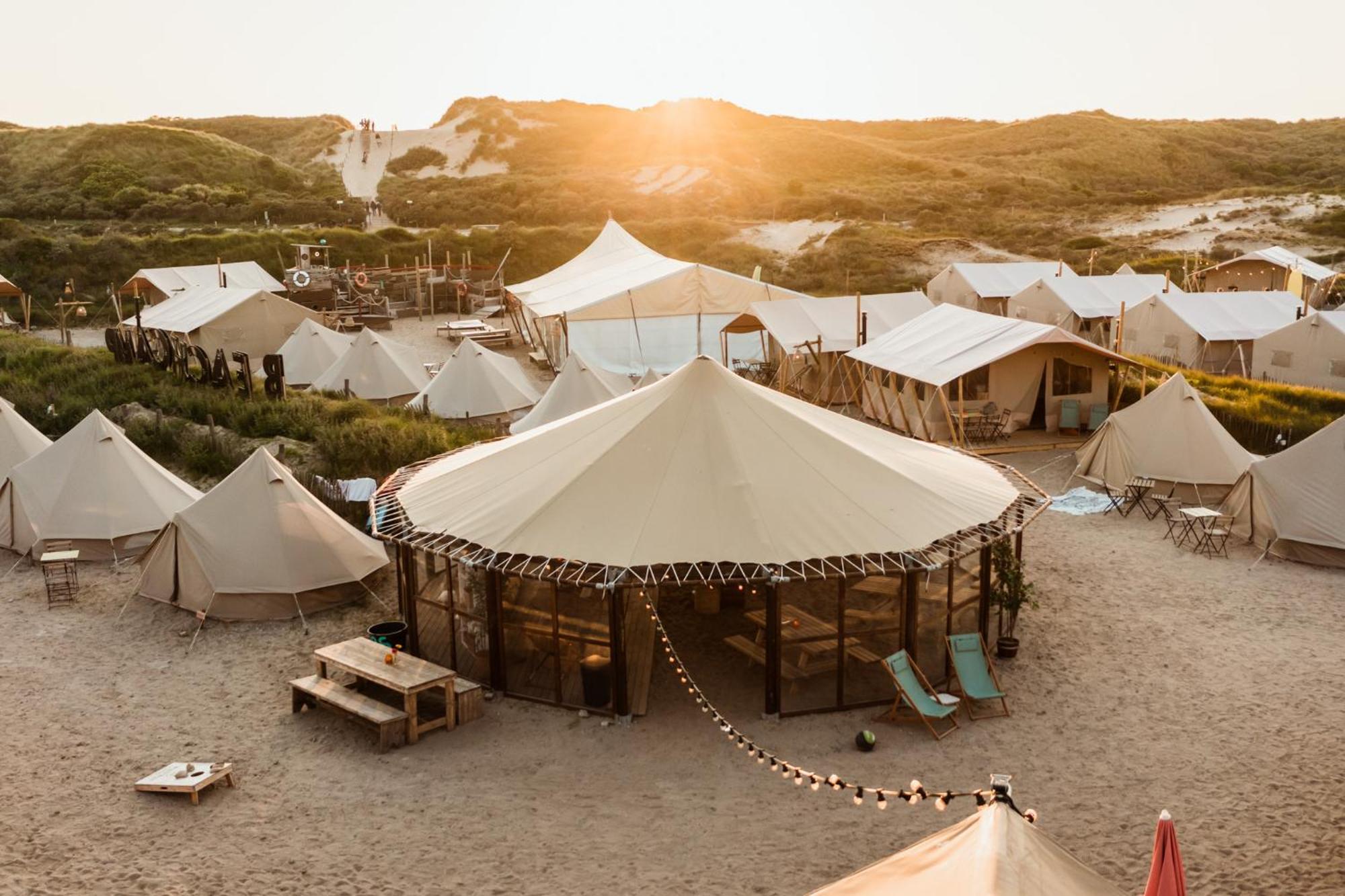 Beachcamp Bloemendaal Surf Resort Overveen Exterior foto