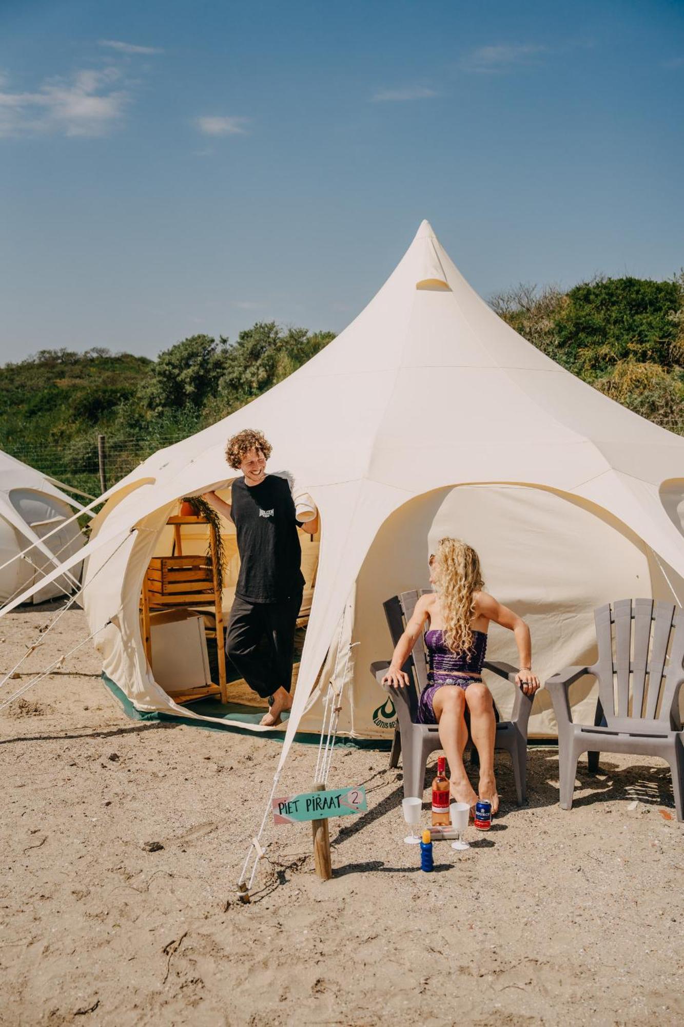 Beachcamp Bloemendaal Surf Resort Overveen Exterior foto